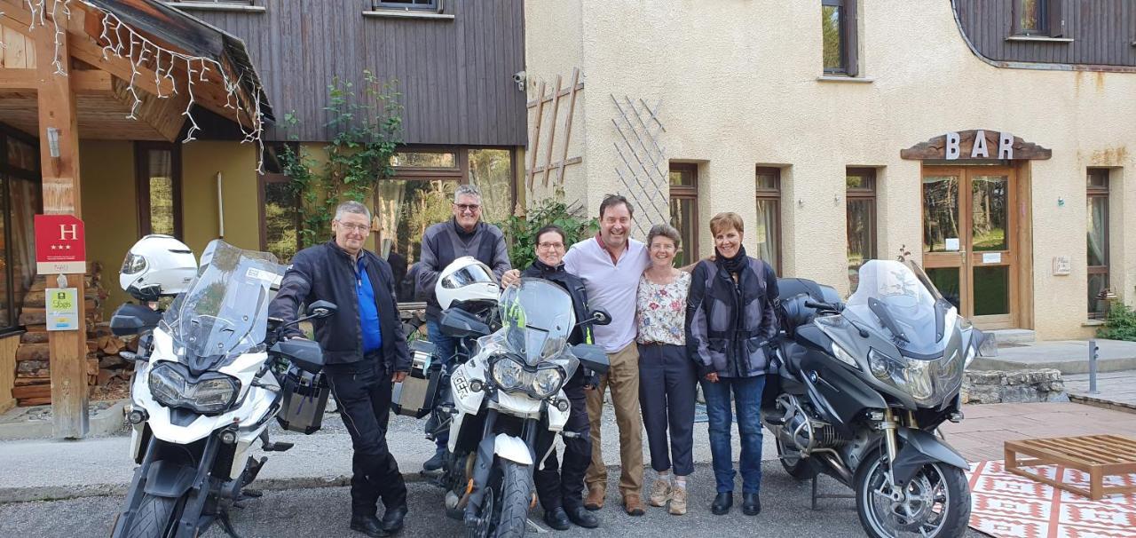 Domaine De L'Adoux Ξενοδοχείο Montclar  Εξωτερικό φωτογραφία
